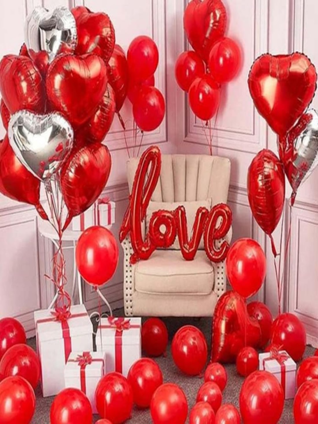 

Special You Set Of 33 Red Festive Decors