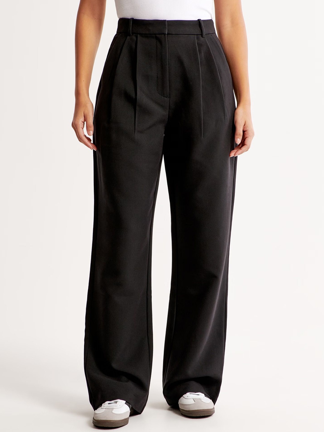 

FNOCKS Women Ultra High-Rise Pleated Loose Fit Cotton Korean Pants, Black