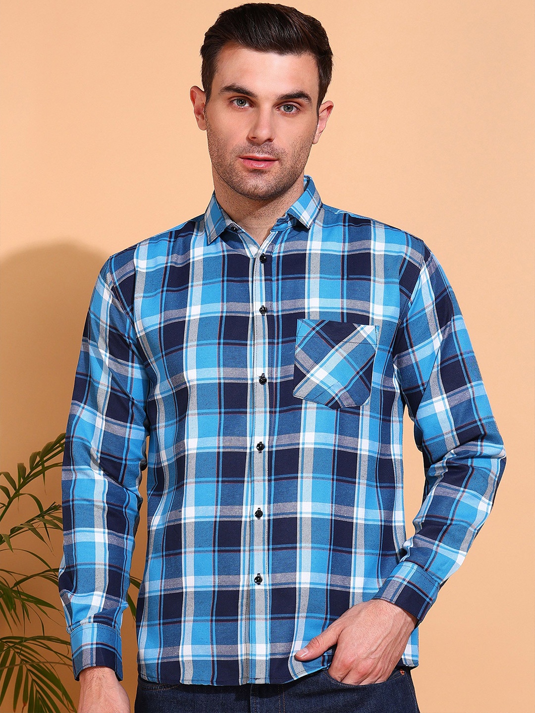 

Metronaut Men Classic Opaque Checked Casual Shirt, Multi