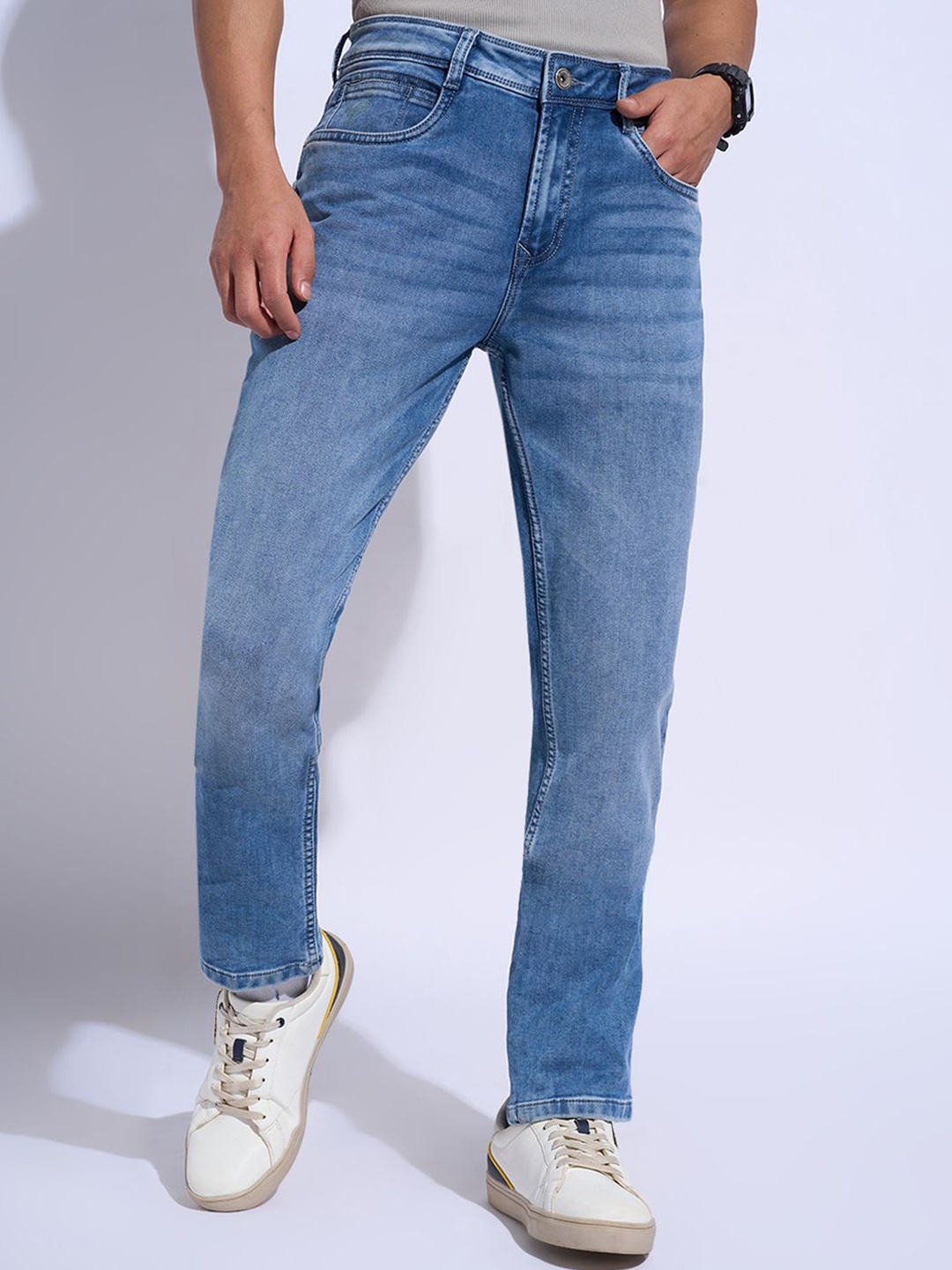 

SF JEANS by Pantaloons Men Slim Fit Low Distress Light Fade Jeans, Blue