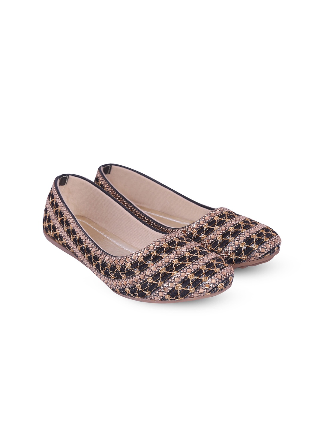 

RG Collections Women Embellished Ballerinas Flats, Black