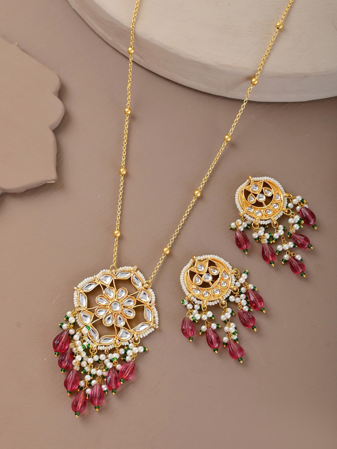 

STYYO Gold-Plated Kundan-Studded Artificial Beaded Jewellery Set