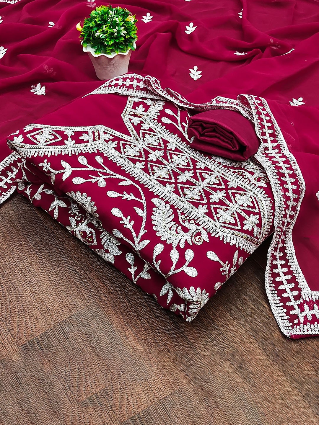 

Rangtulika Ethnics Motifs Embroidered Zari Unstitched Dress Material, Red