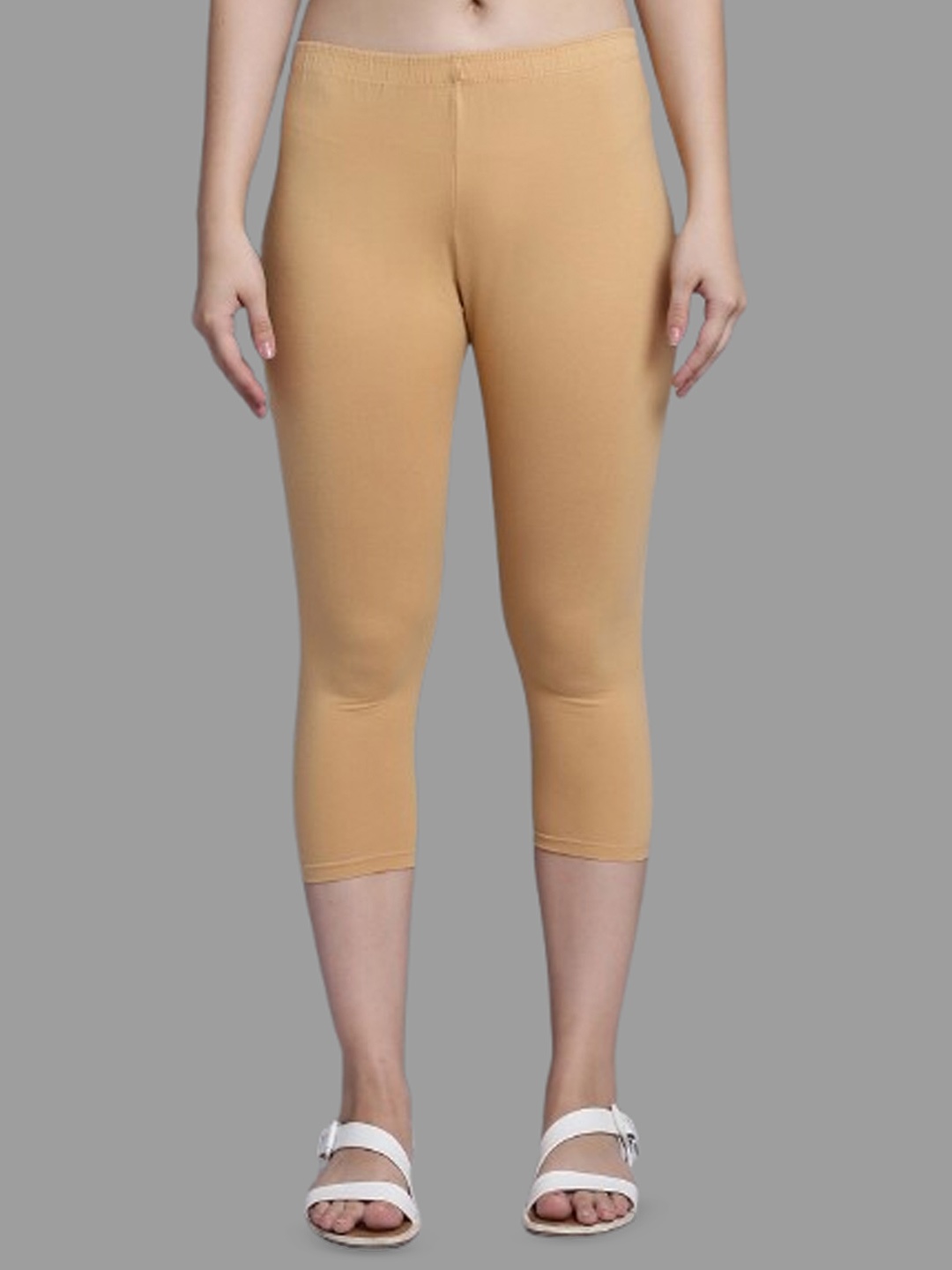 

Trend Level Mid Rise Three-Fourth Length Leggings, Beige