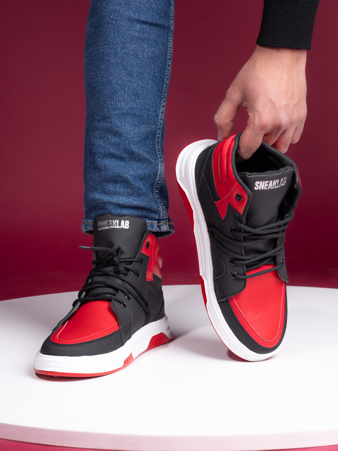 

SNEAKLAB Men Sneakers, Red