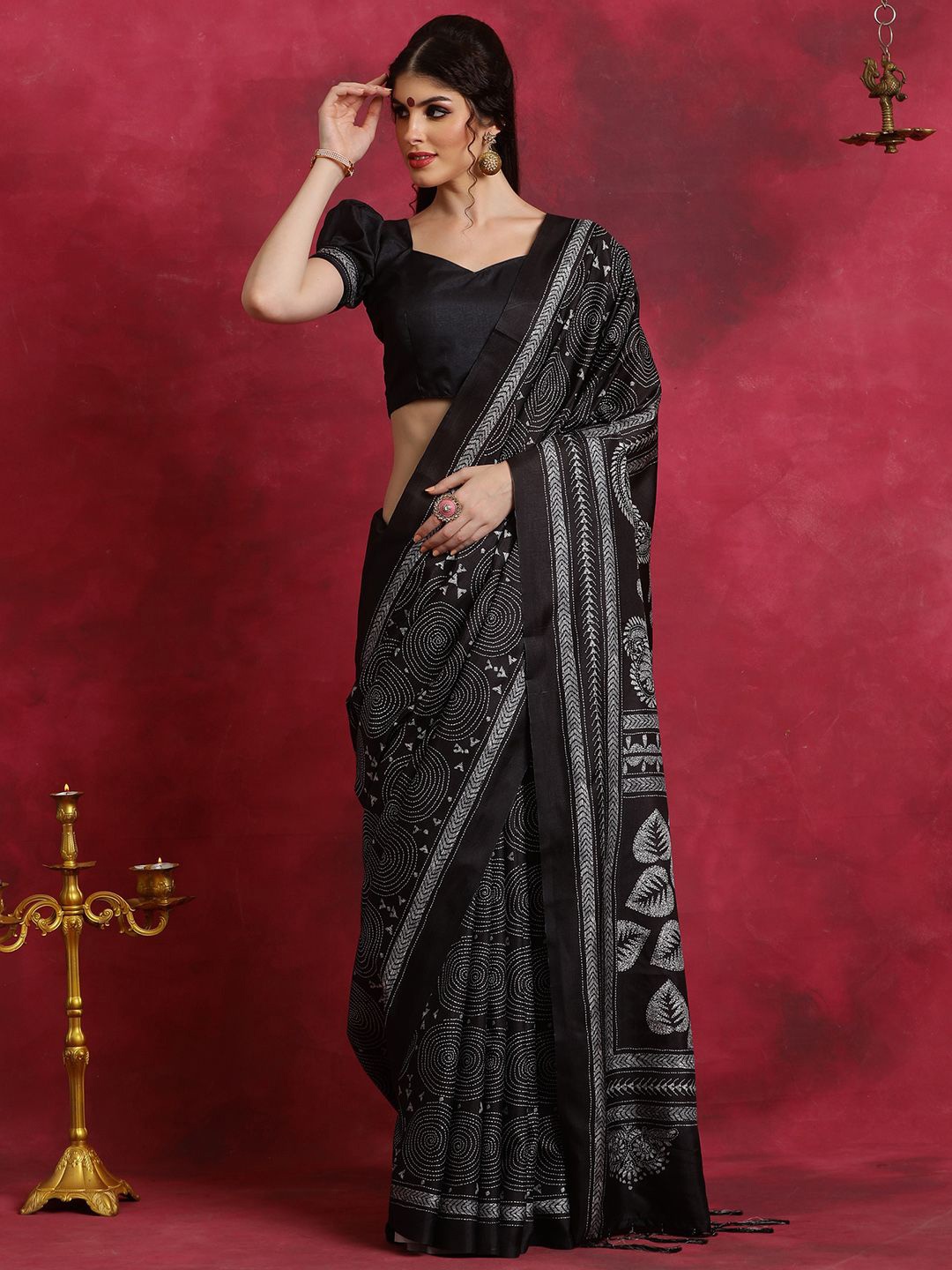 

Anouk Rustic Ethnic Motifs Silk Blend Block Print Saree, Black