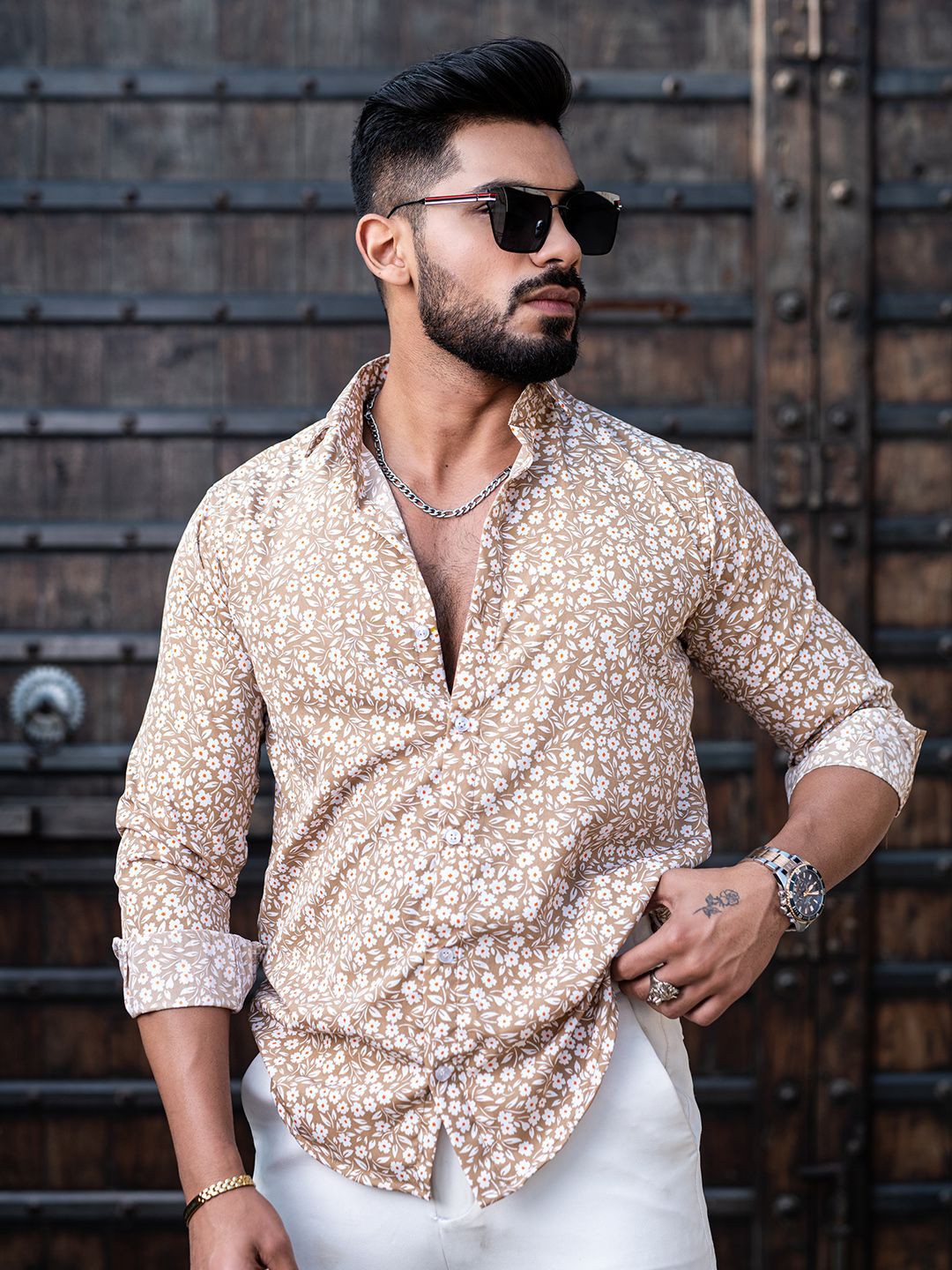

Tistabene Men Floral Opaque Printed Casual Shirt, Brown