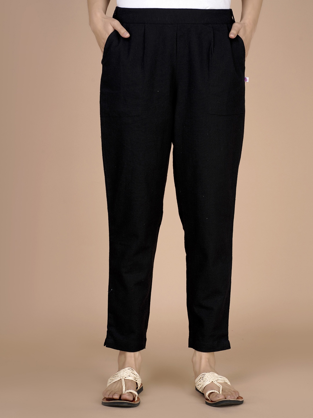 

ZITRA Women Pleated Trousers, Black