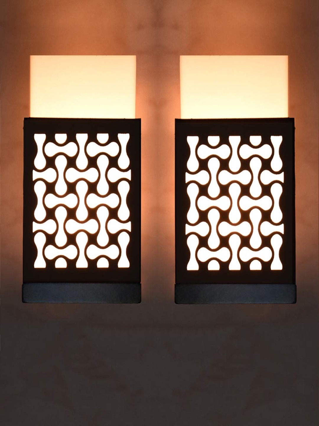 

Gojeeva Black & White 2 Pieces Textured Wooden Square Shaped Wall Lamps