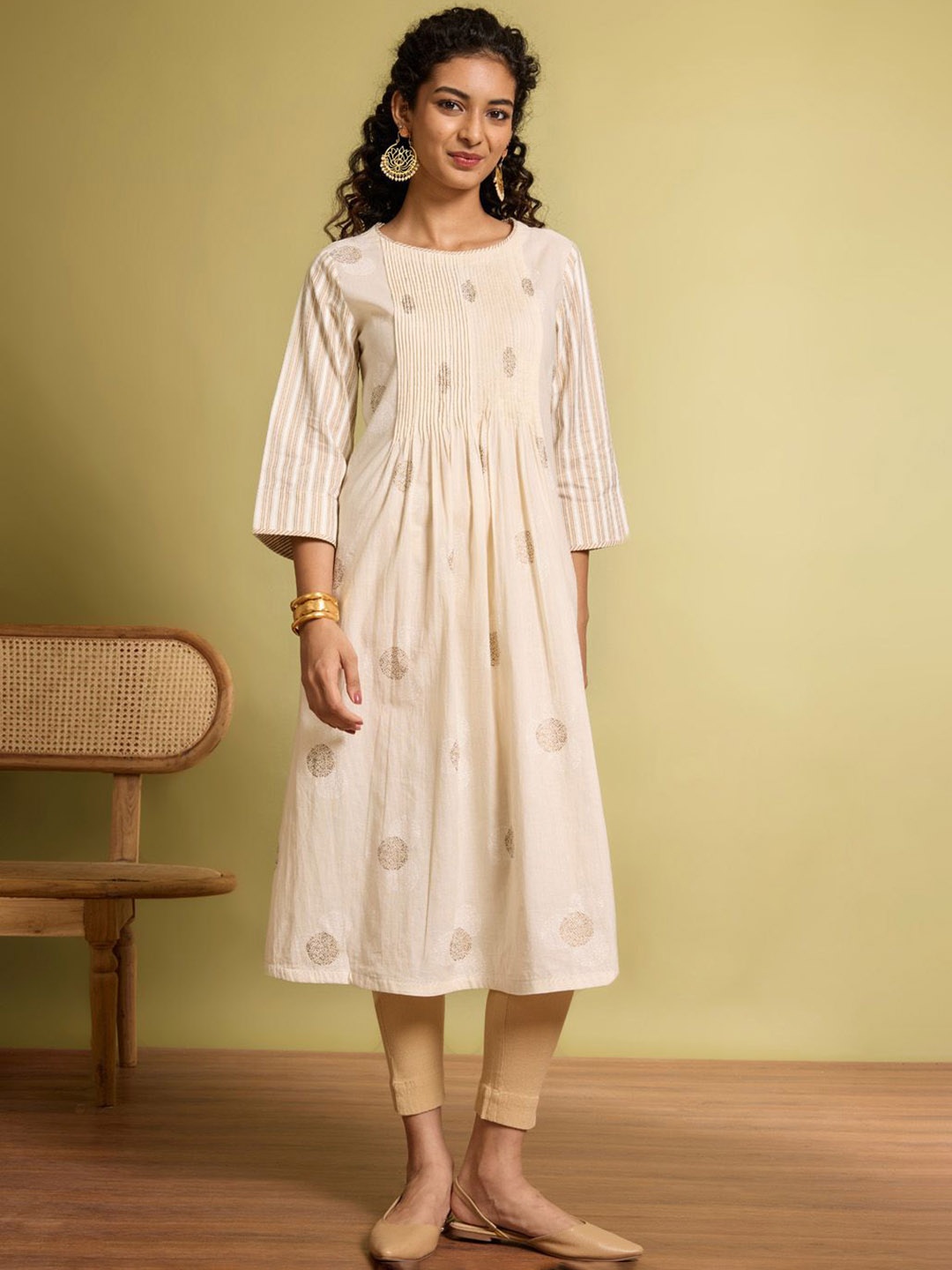 

Taneira Geometric Printed Cotton A-Line Kurta, Off white