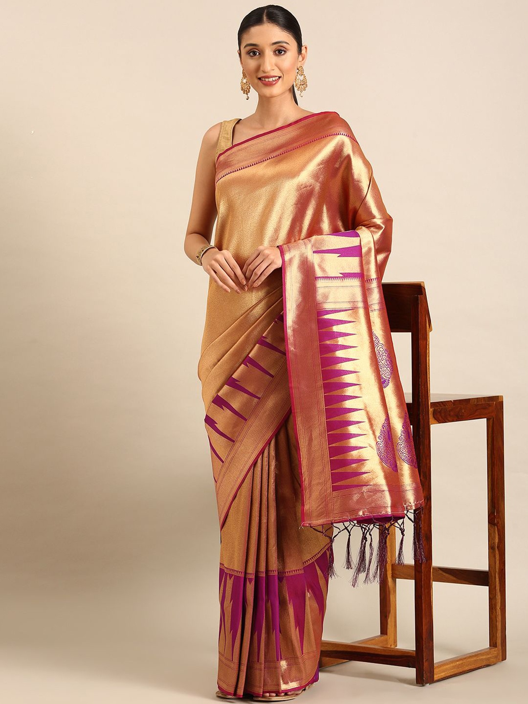 

DIVASTRI Woven Design Zari Silk Blend Banarasi Saree, Purple