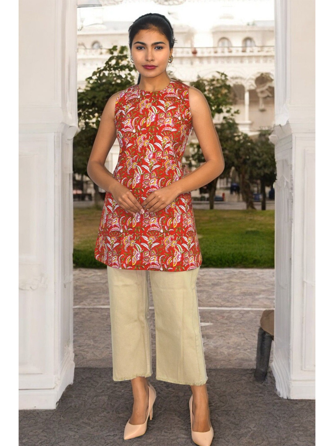 

JAIPUR HAND BLOCK Floral Printed Pure Cotton Kurti, Red