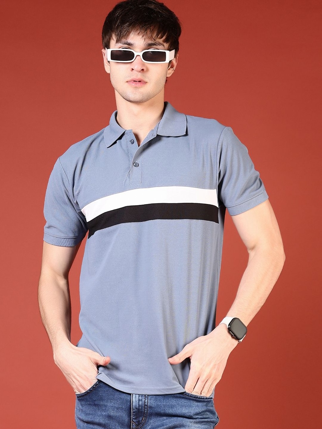 

V-Mart Men Colourblocked Polo Collar Applique Slim Fit T-shirt, Grey