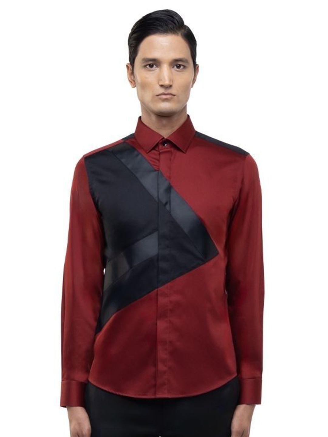 

SDS By Kushal Shah Men Smart Tailored Fit Opaque Casual Shirt, Maroon