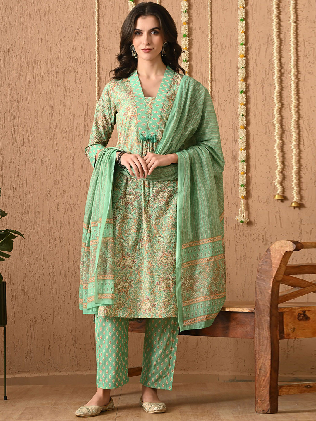 

Anouk Women Floral Printed Regular Pure Cotton Kurta with Trousers & With Dupatta, Green