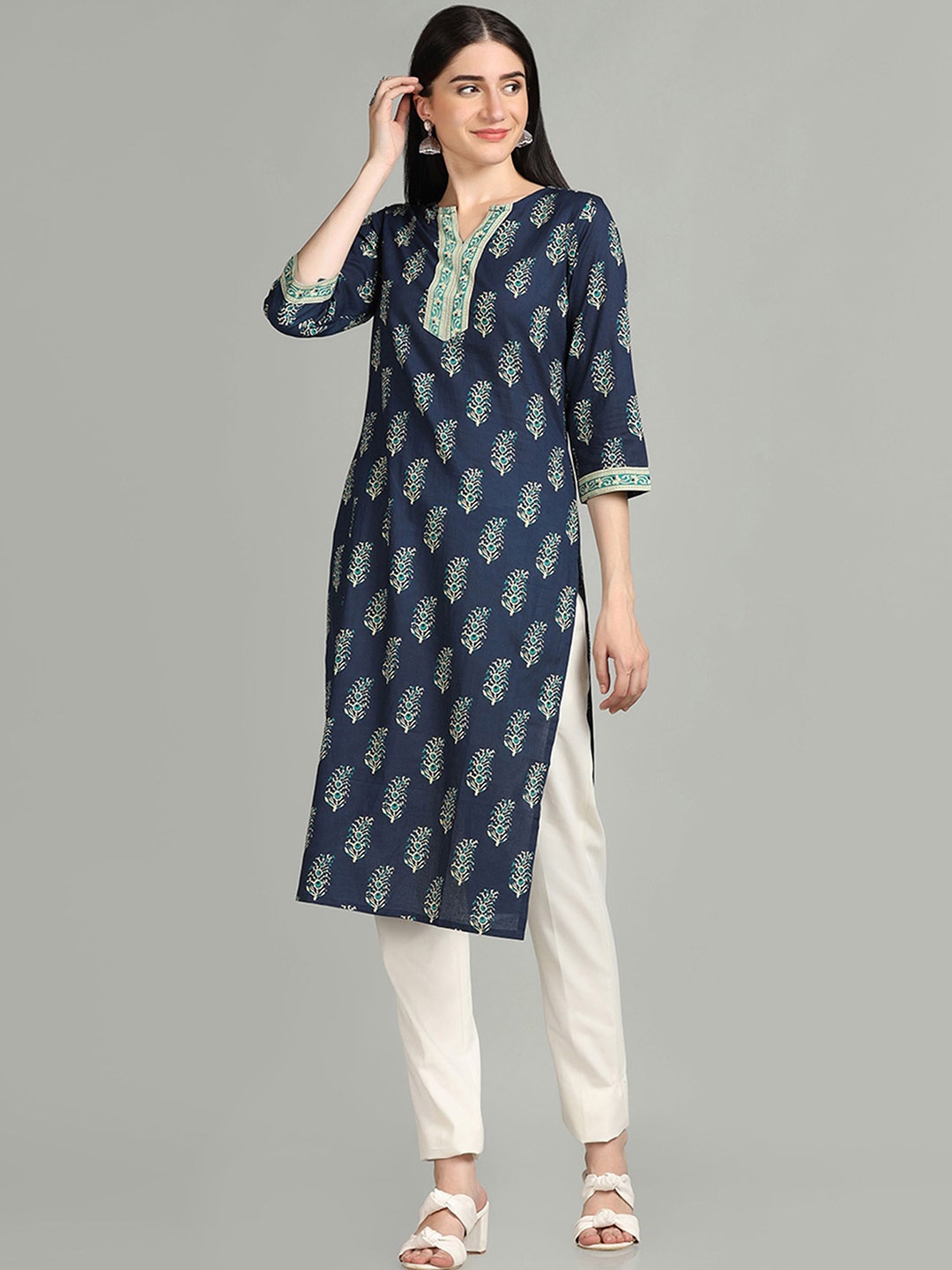 

HRITIKA Floral Printed Pure Cotton Straight Kurta, Blue