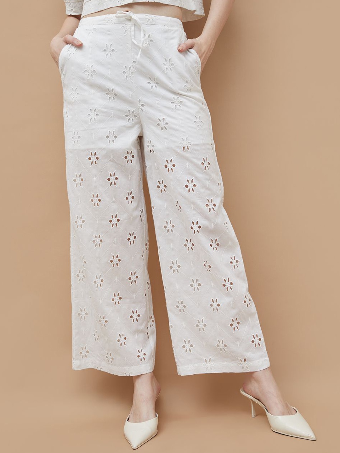 

Ginger by Lifestyle Women Floral Trousers, White