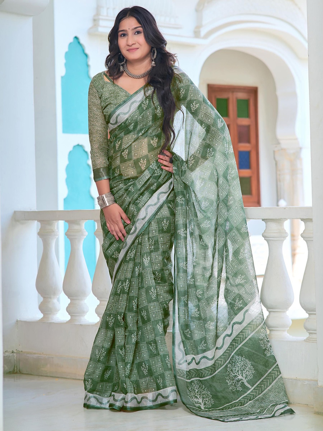 

Quelea Linen Blend Khadi Saree, Green