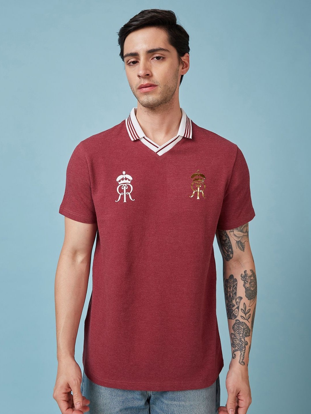 

FanCode Men Brand Logo Printed Polo Collar Applique T-shirt, Maroon