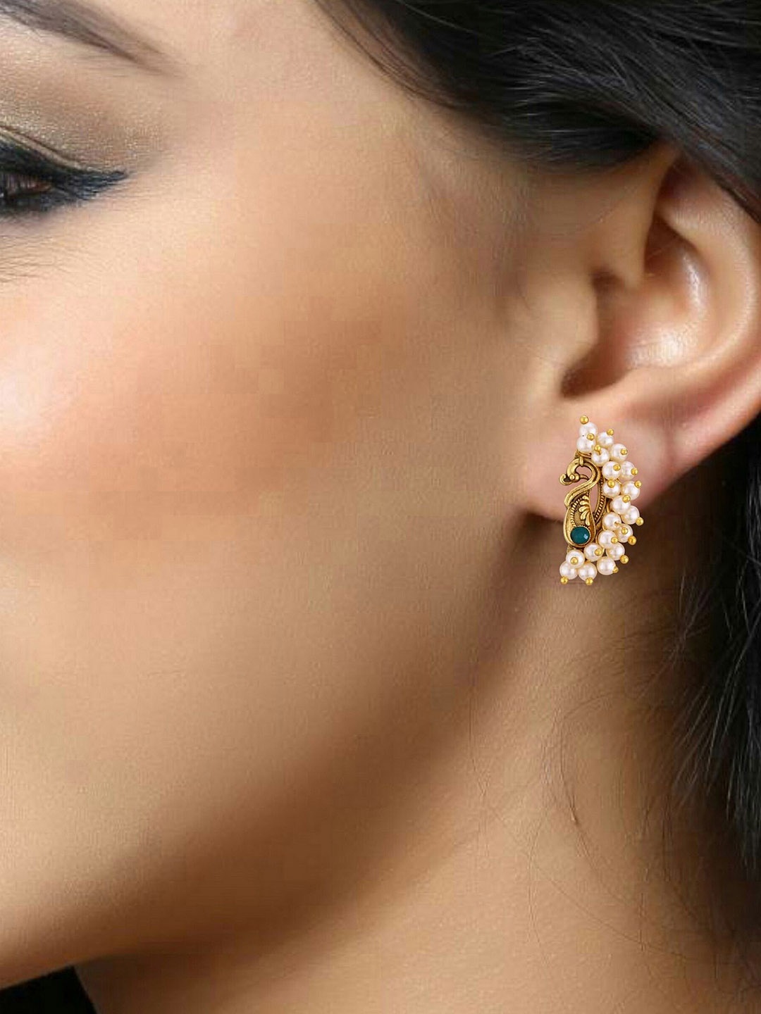 

DIVASTRI Gold-Plated Pearls Studded Peacock Shaped Studs