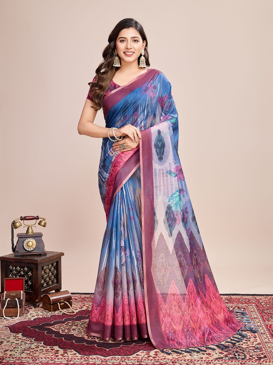 

LeeliPeeri Designer Ethnic Motifs Linen Blend Saree, Blue