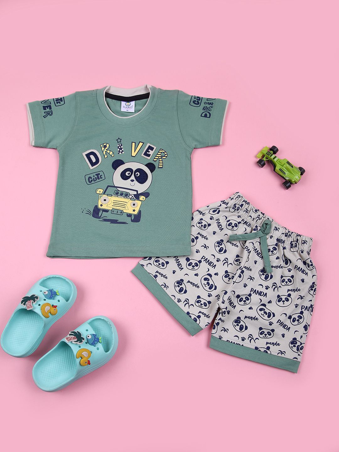 

V-Mart Infants Printed Pure Cotton T-shirt With Shorts, Green