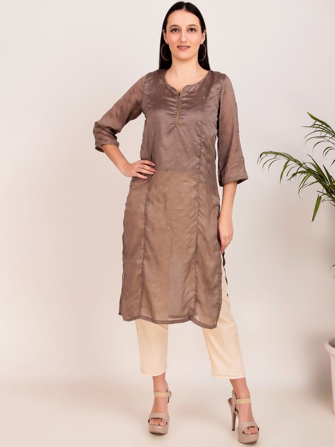 

zuri Women Yoke Design Kurta, Brown