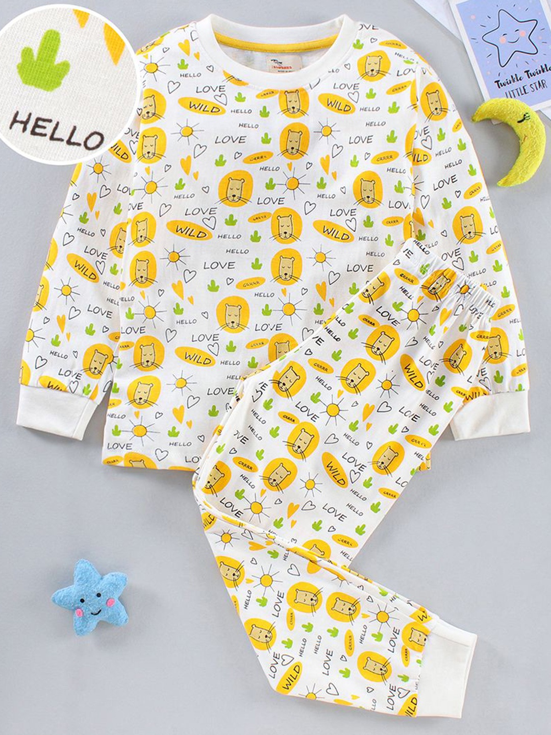

BLUSHES Unisex Kids T-shirt with Pyjamas, Off white