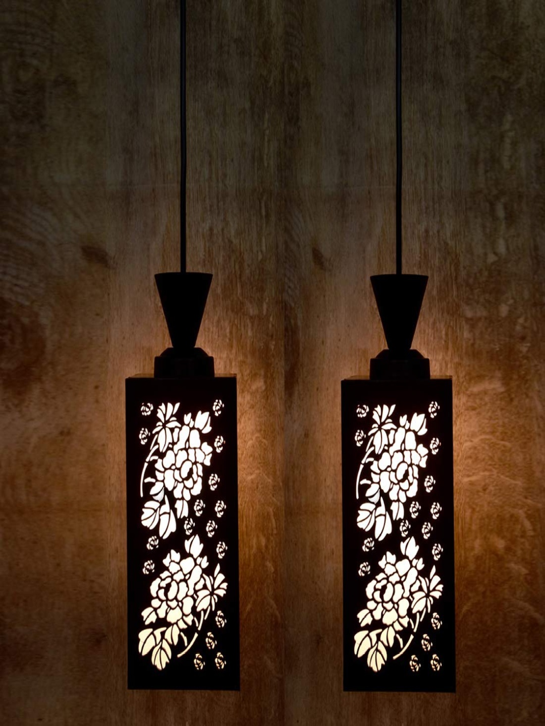 

Gojeeva Black & White 2 Pieces Textured Wooden Square Shaped Contemporary Ceiling Lamps
