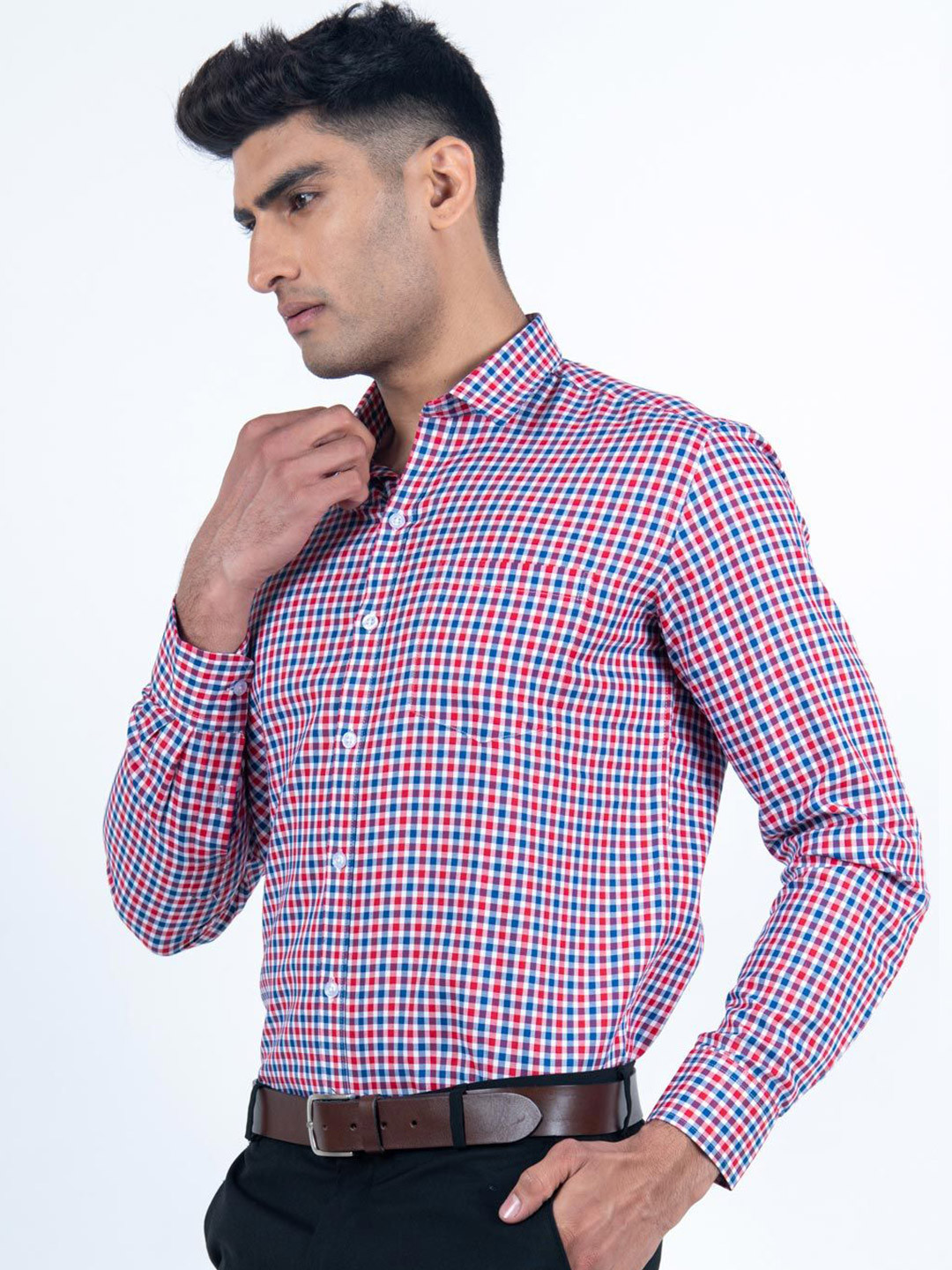 

Tistabene Men Opaque Checked Casual Shirt, Blue