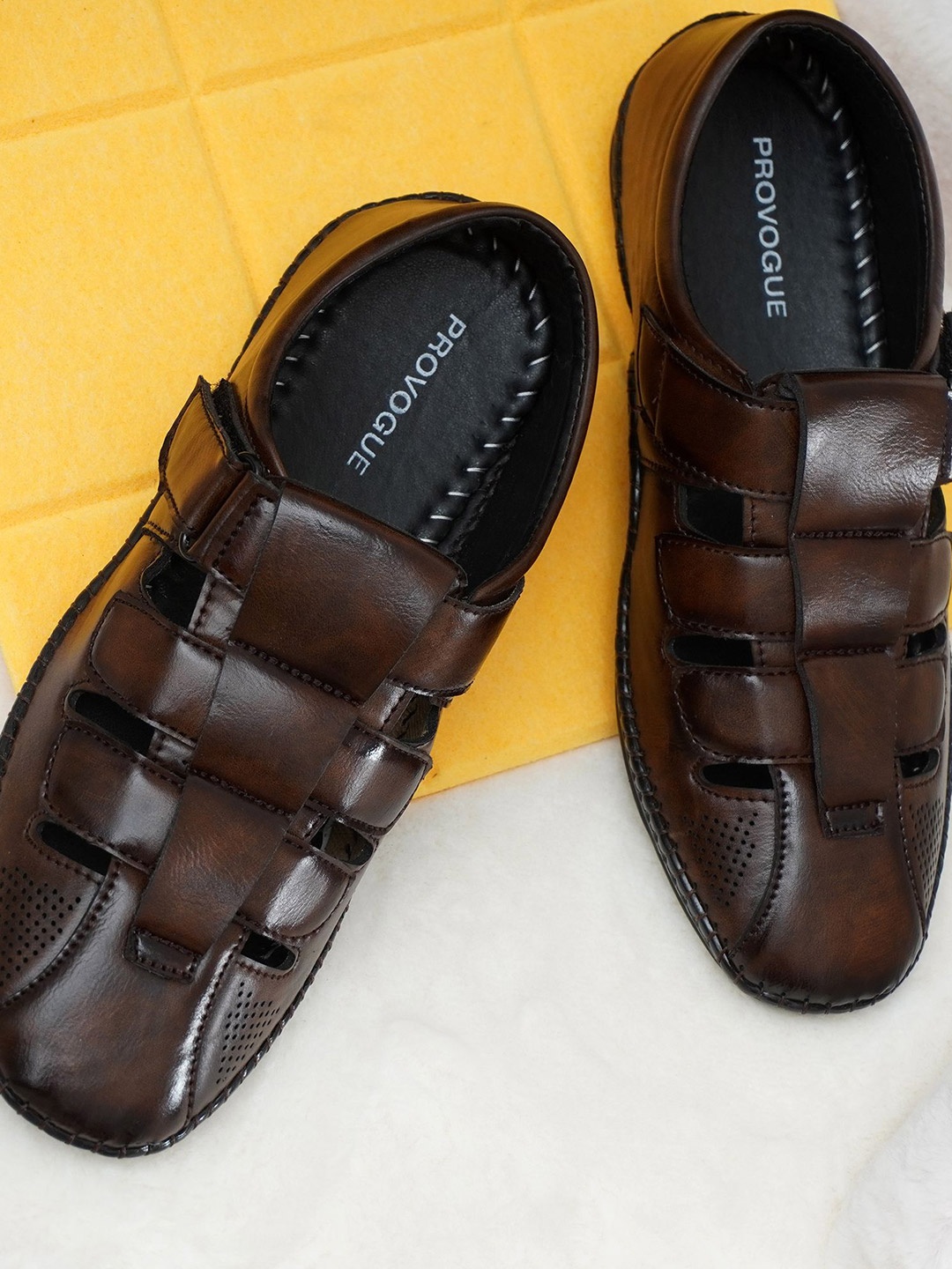 

Provogue Men Textured Round-Toe Comfort Sandals, Brown