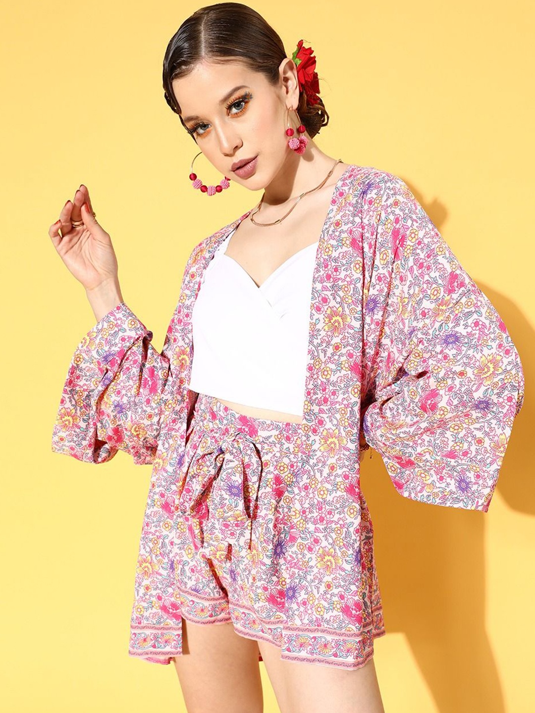 

Berrylush Floral Printed V-Neck Longline Shrug, Pink