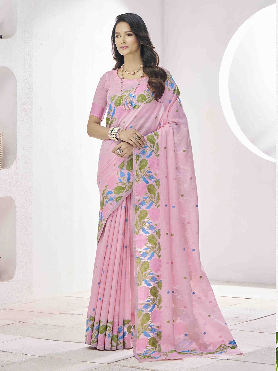 

Mitera Woven Design Linen Blend Saree, Pink
