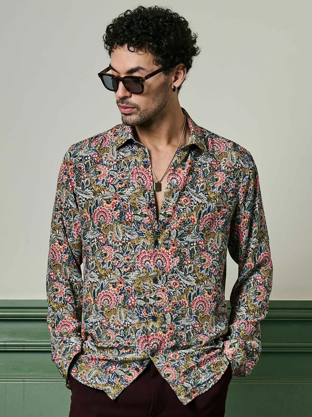 

ASUKA Men Floral Opaque Printed Casual Shirt, Multi