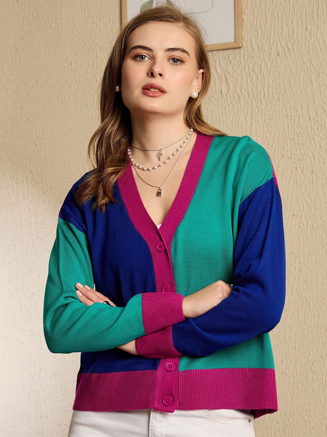 

Berrylush Women Colourblocked Cardigan, Teal