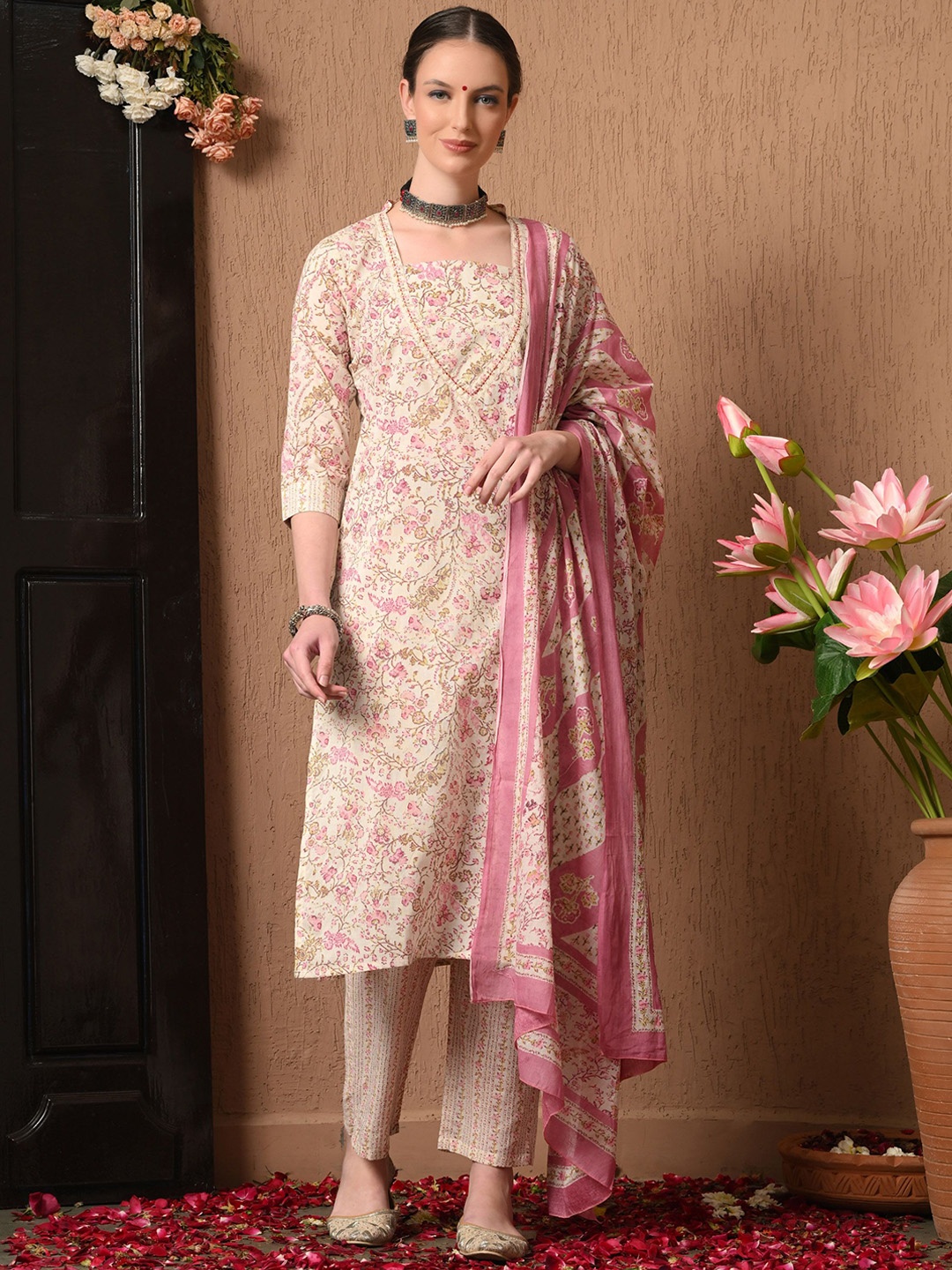 

Anouk Women Floral Printed Regular Pure Cotton Kurta with Trousers & With Dupatta, Beige