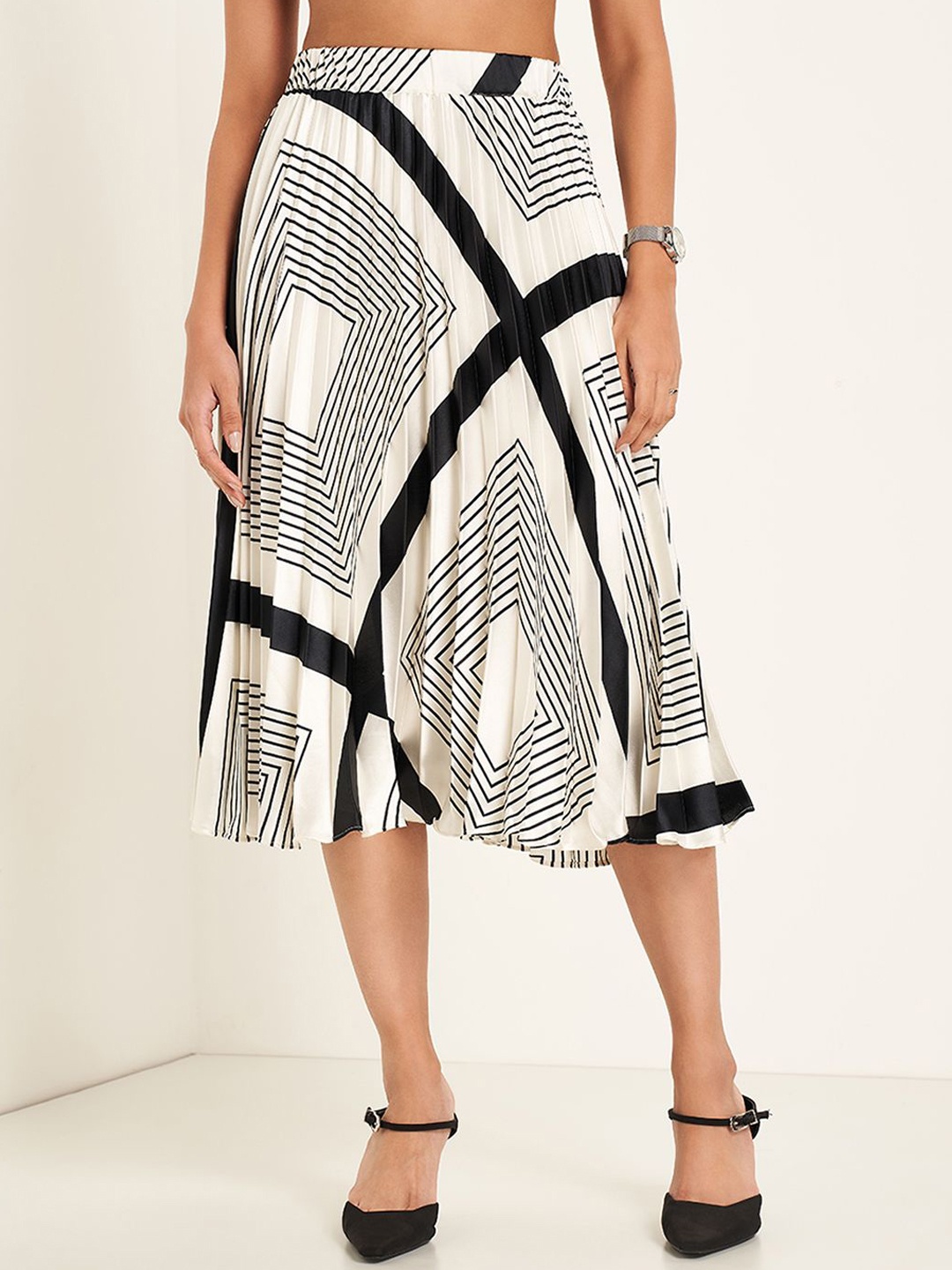 

Annabelle by Pantaloons Printed Midi Flared Skirt, Off white
