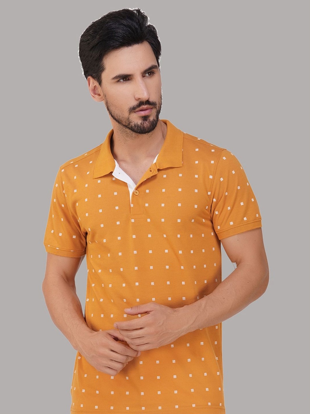 

XFOX Men Printed Polo Collar T-shirt, Gold