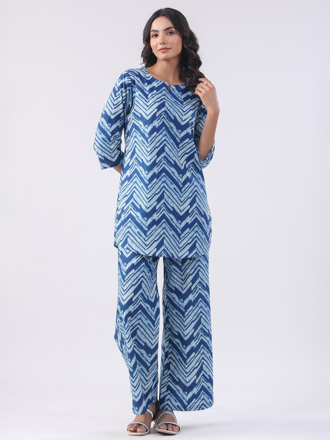 

JISORA Printed Round-Neck Pure Cotton Tunic With Palazzos Co-Ords, Blue