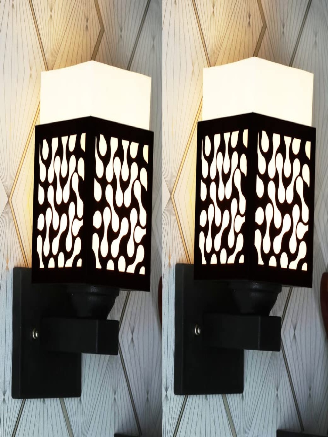 

Gojeeva Black & White 2 Pieces Textured Wooden Square Shaped Wall Lamps