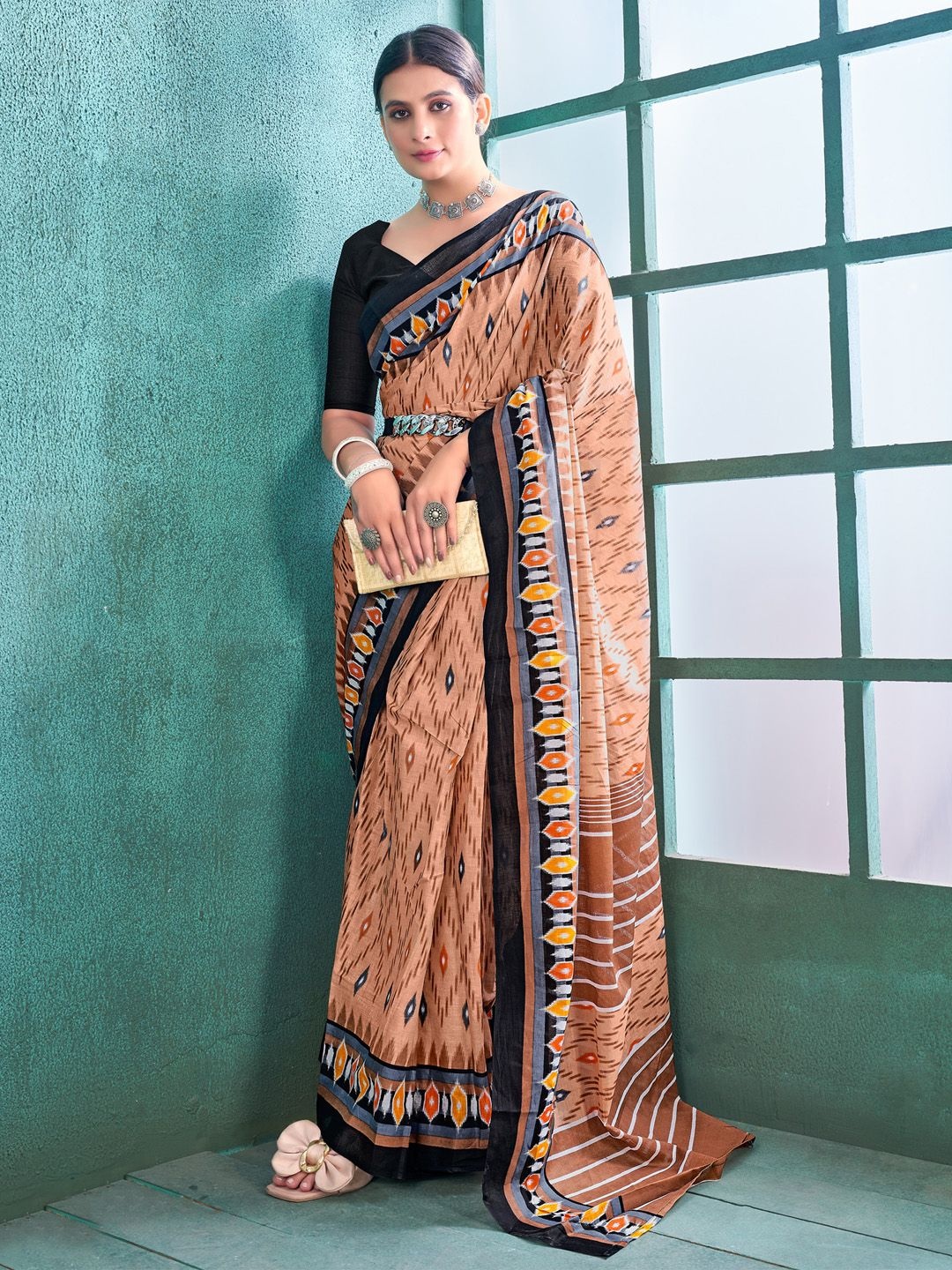 

Anouk Rustic Ikat Saree, Beige