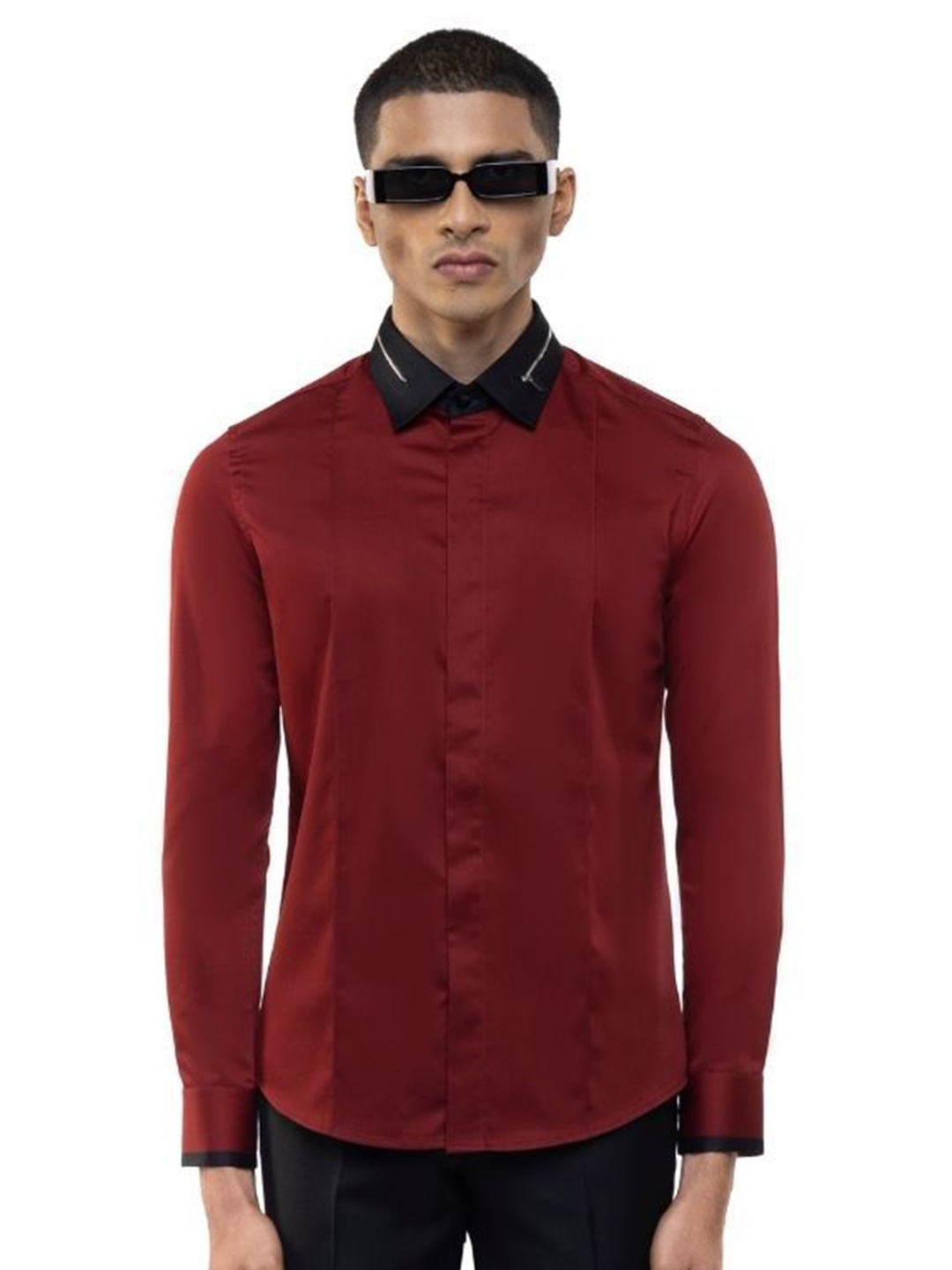 

SDS By Kushal Shah Men Smart Tailored Fit Opaque Party Shirt, Maroon