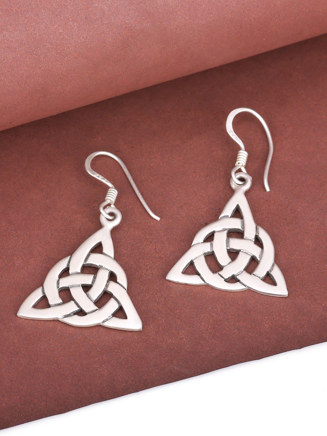 

MAIRA 925 Sterling Silver Rhodium-Plated Geometric Shaped Drop Earrings