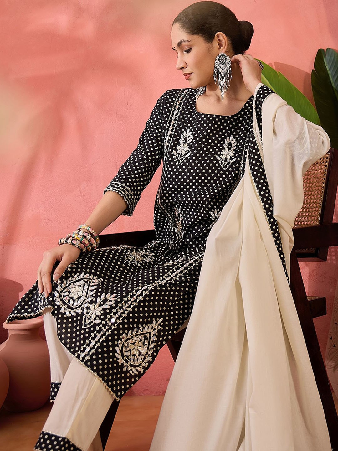 

Sangria Floral Embroidered Pure Cotton Kurta Trouser With Dupatta, Black