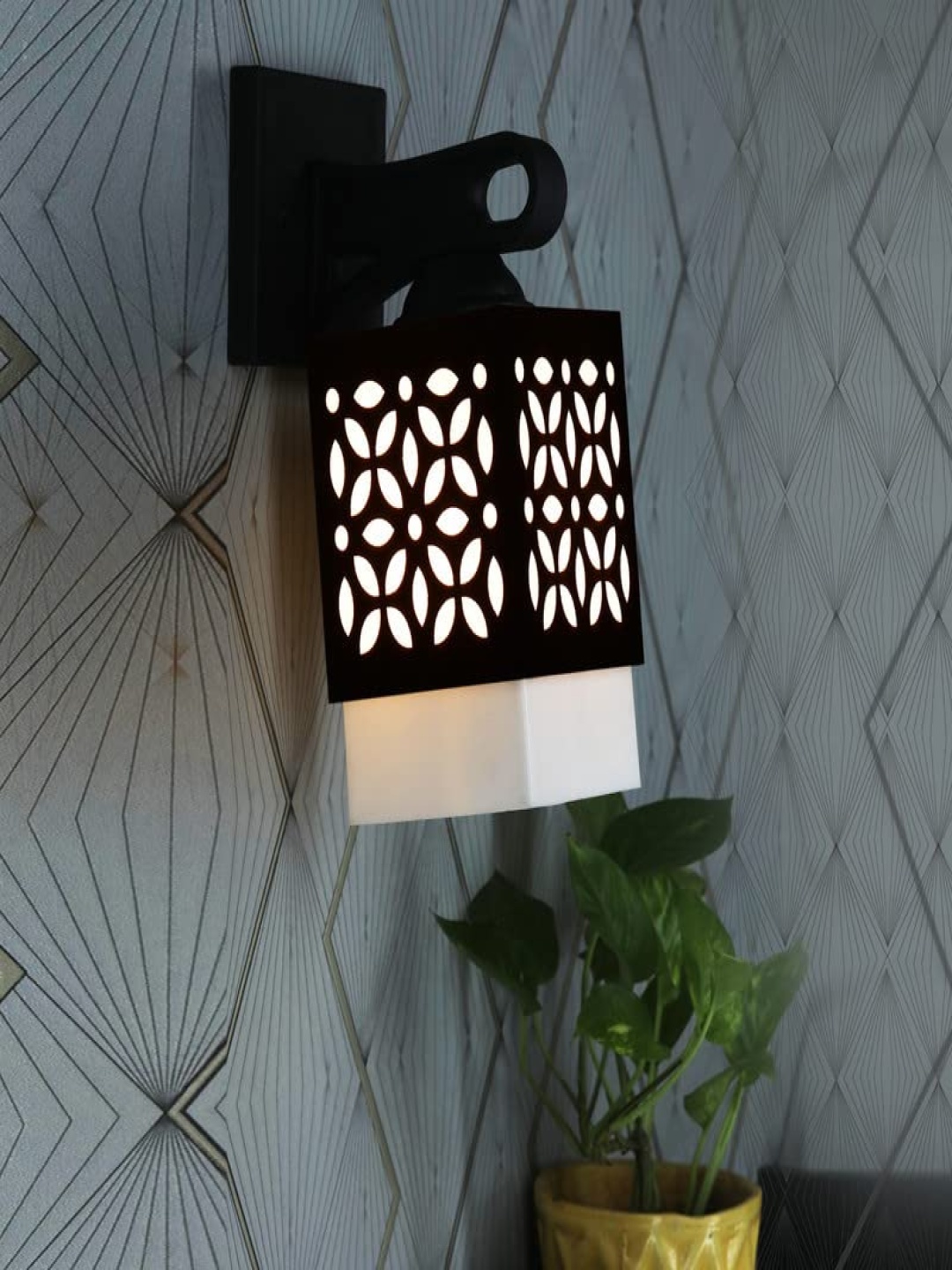 

Gojeeva Black & White Textured Wooden Square Shaped Wall Lamp