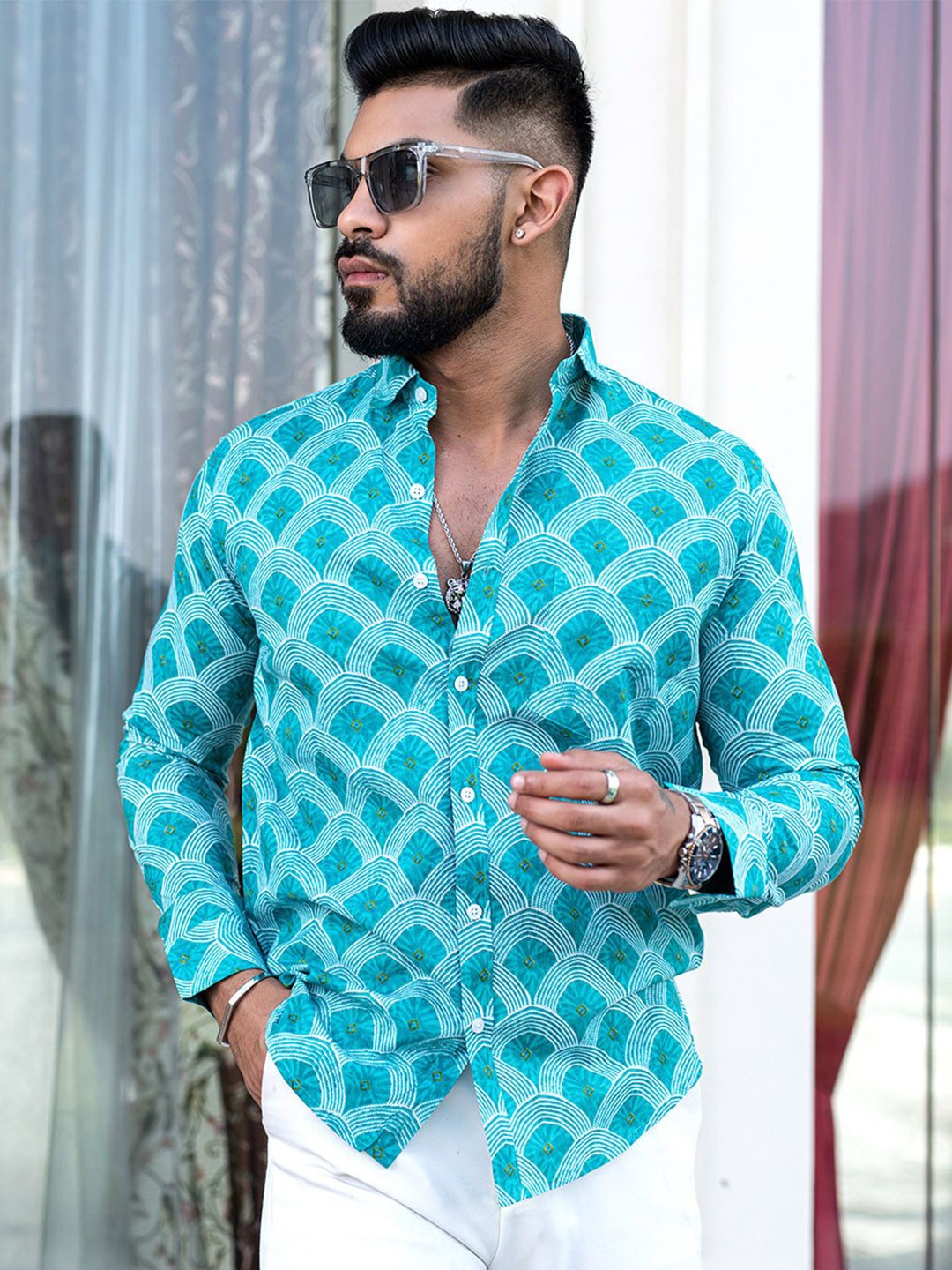 

Tistabene Men Opaque Printed Casual Shirt, Sea green