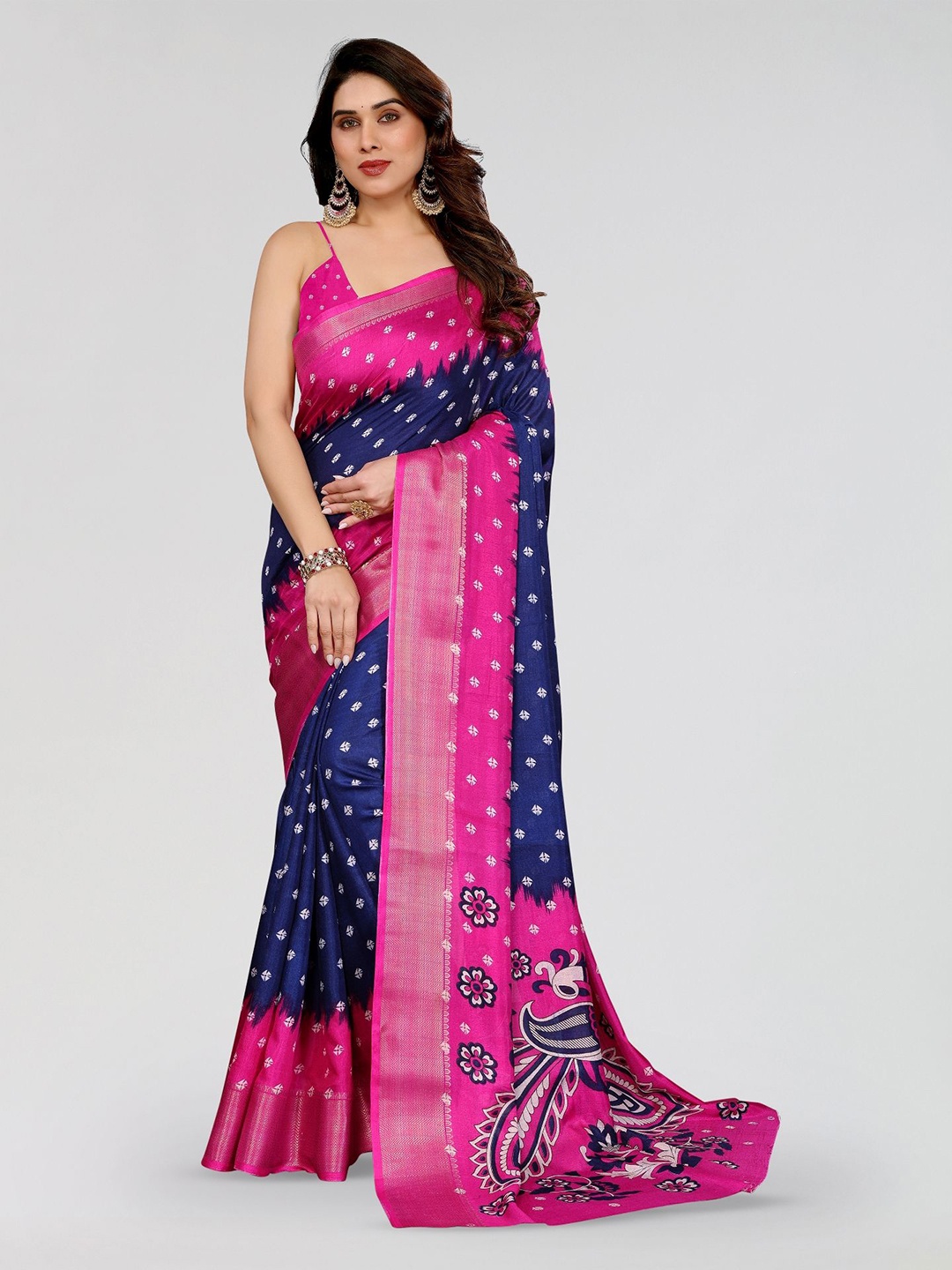 

Moda Rapido Bandhani Zari Silk Blend Saree, Navy blue