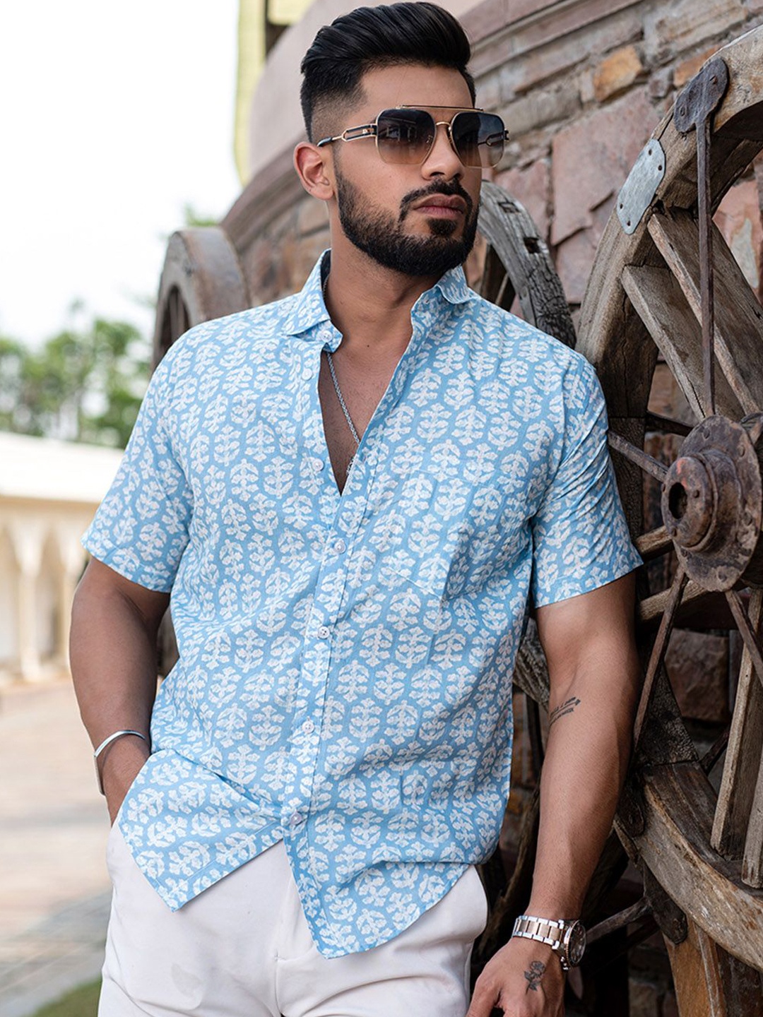 

Tistabene Men Opaque Printed Casual Shirt, Blue