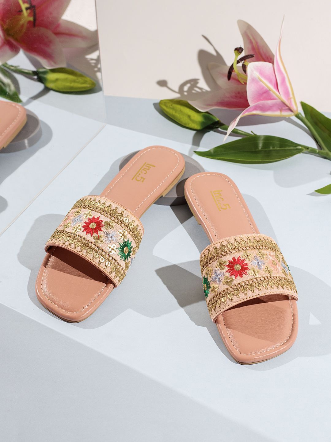 

Inc 5 Women Embellished Ethnic Open Toe Flats, Peach