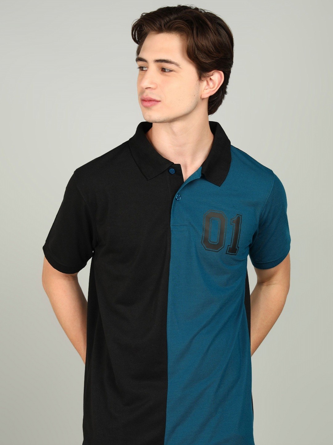 

XFOX Men Colourblocked Polo Collar T-shirt, Black
